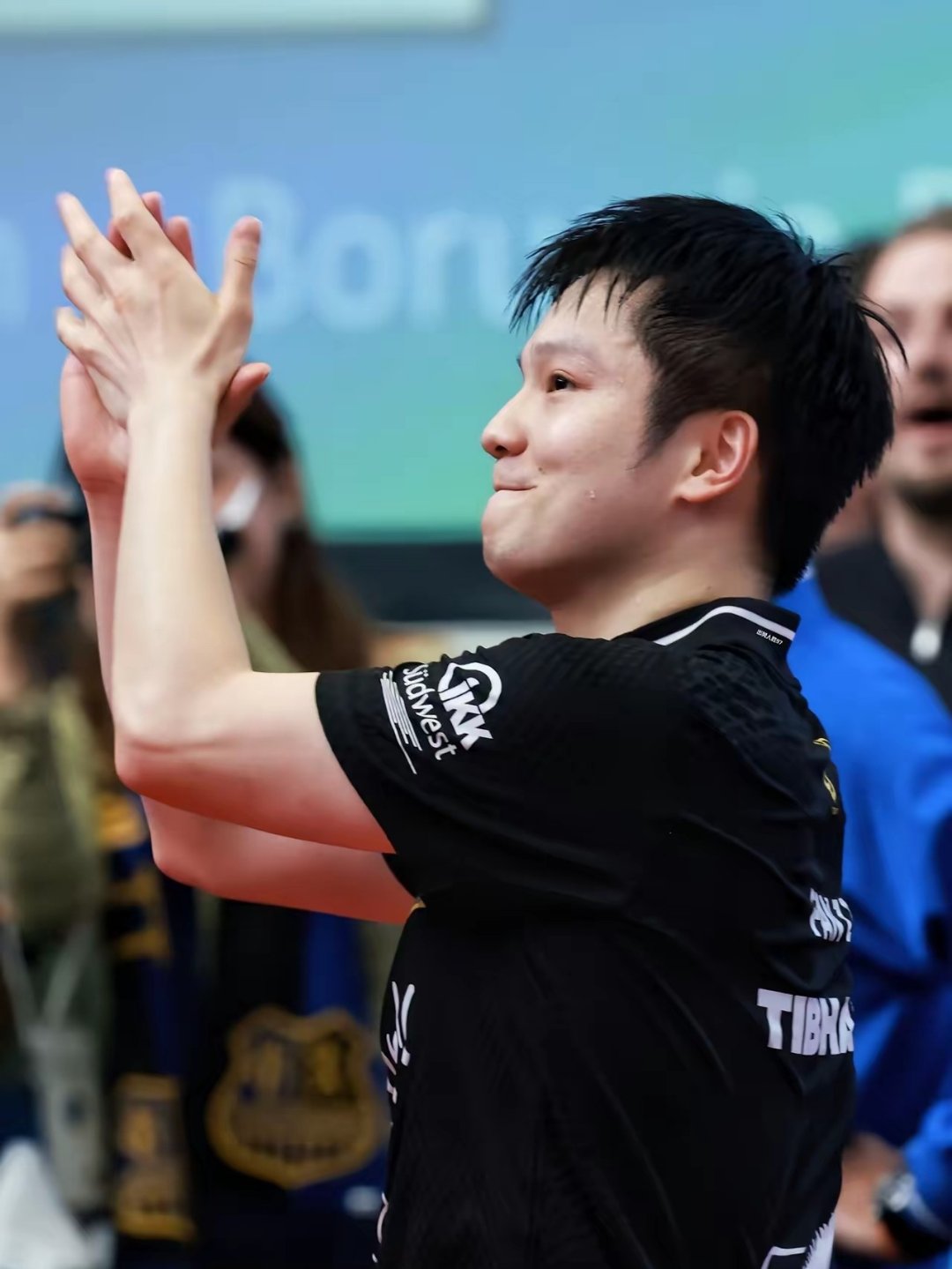 IM体育注册链接-英格兰队绝杀法国队，樊振东高光表现