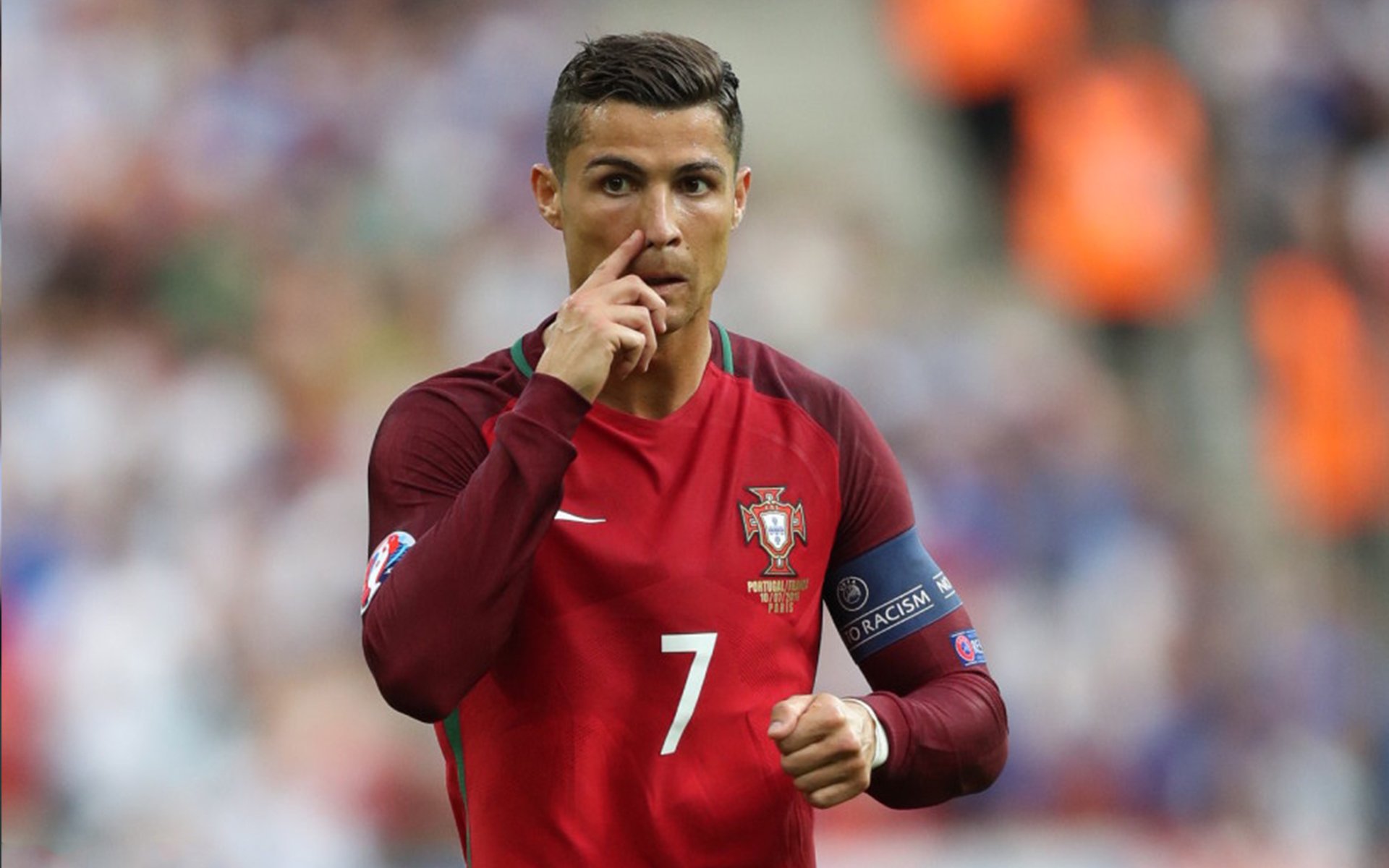 塞维利亚对阵乌克兰，当足球版图位移，姆巴佩在风暴眼中稳定输出